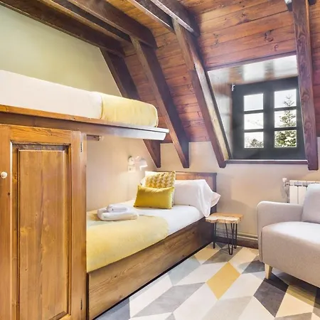 Luderna - Casa Con Terraza Cuylas Holiday home